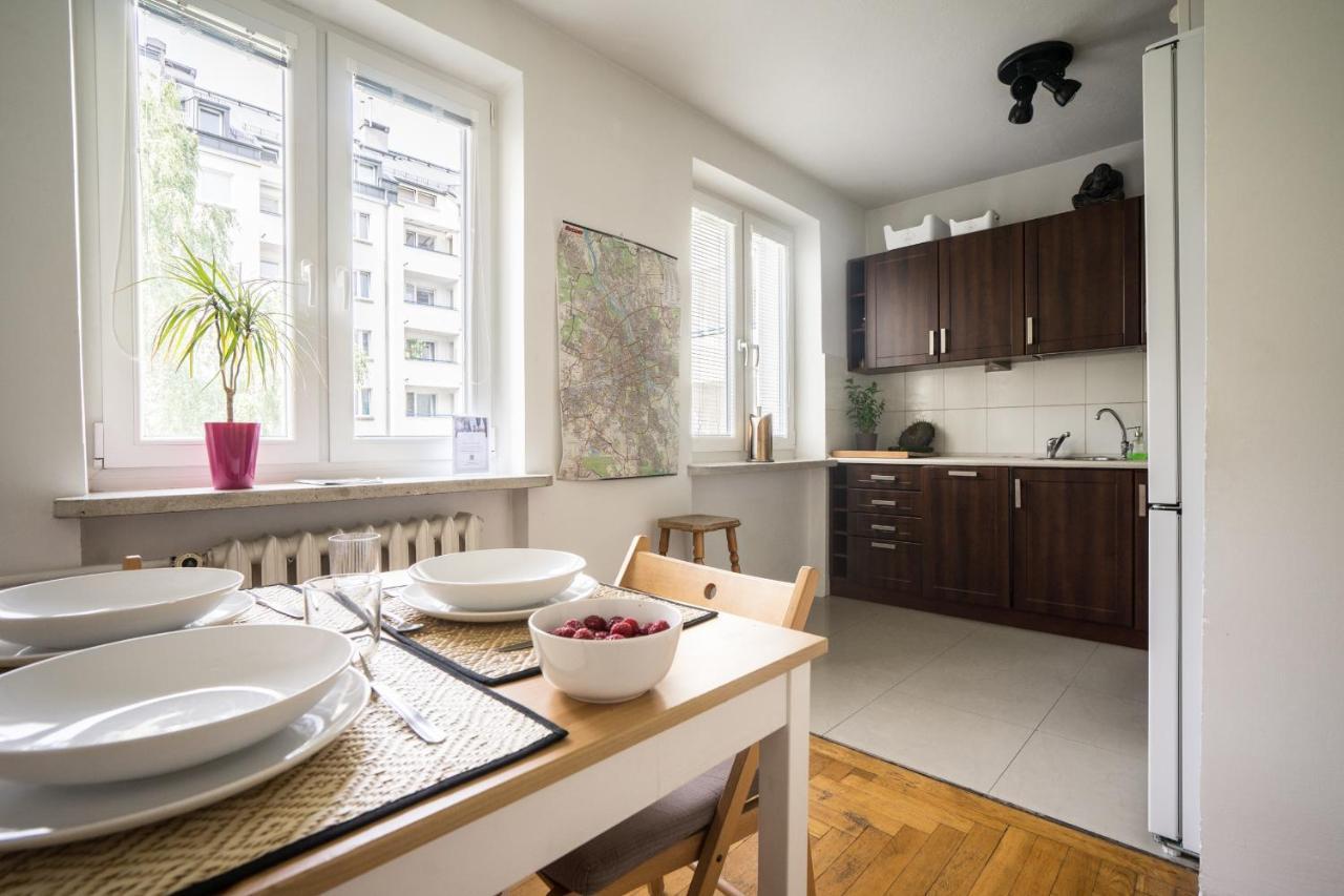 Oomph Warsaw Central 3-Bedroom Flat Exterior foto